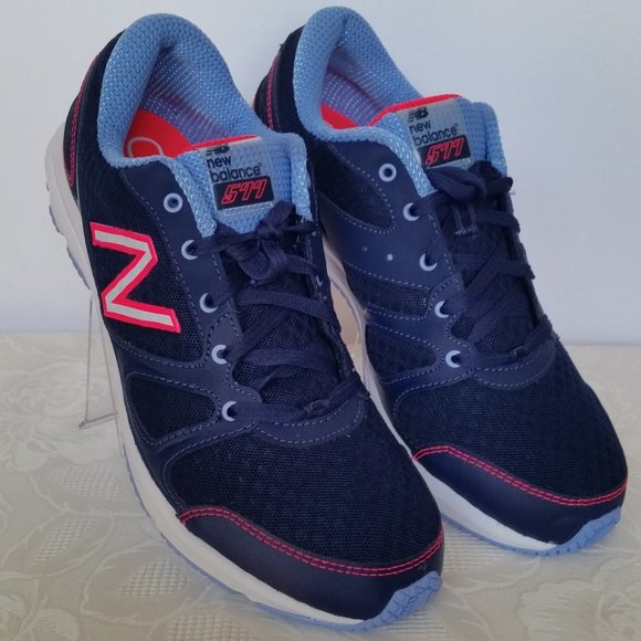 NEW BALANCE Women’s Training Shoes- Women's Size 9.5M- Medieval Blue color - Picture 3 of 16